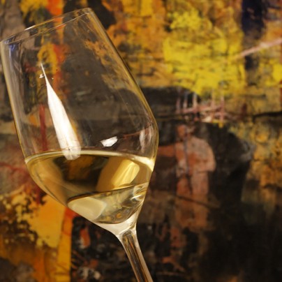 Gourmet walks with explanations and tastings through food markets and stores