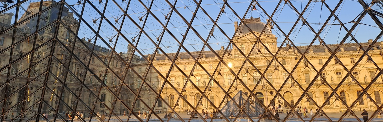 Tours Private Louvre museum tour with hotel pick-up - Museum Guided Tours - Paris Tours
