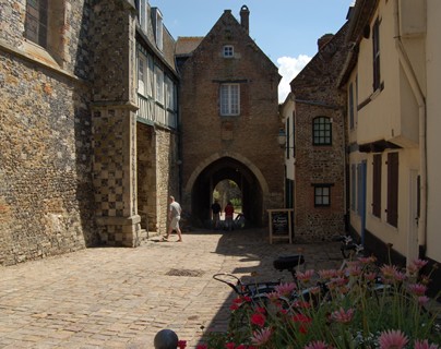 village of Saint-Valery-sur-Somme