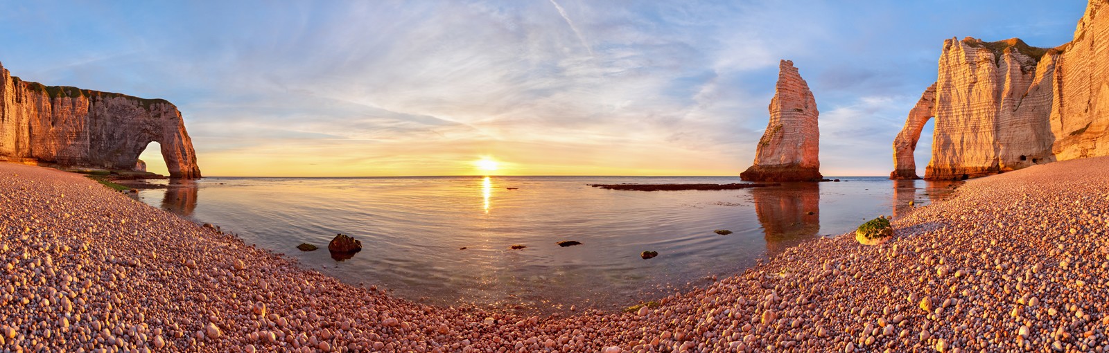 Sunset in Etretat