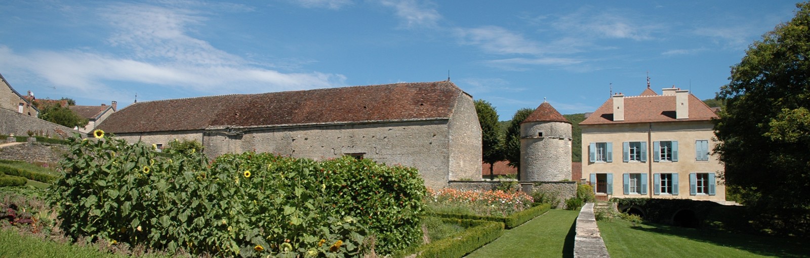 Bourgogne - Château privé recevant des hôtes