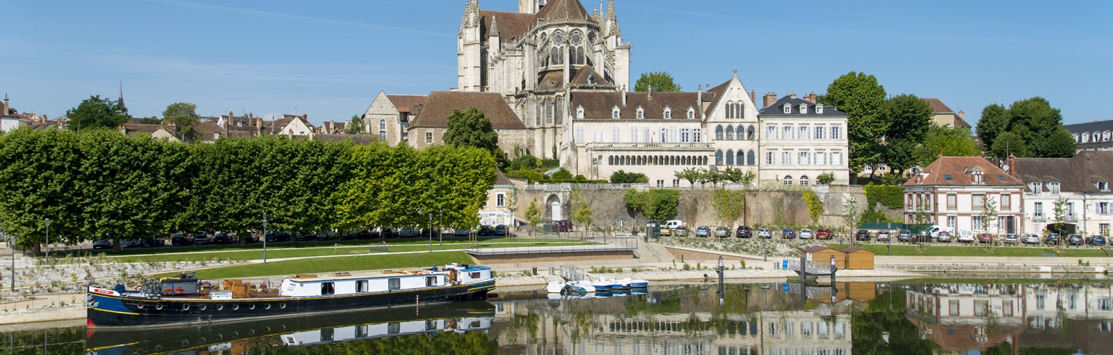 Tours Burgundy / Auxerre - Full days - Day tours from Paris