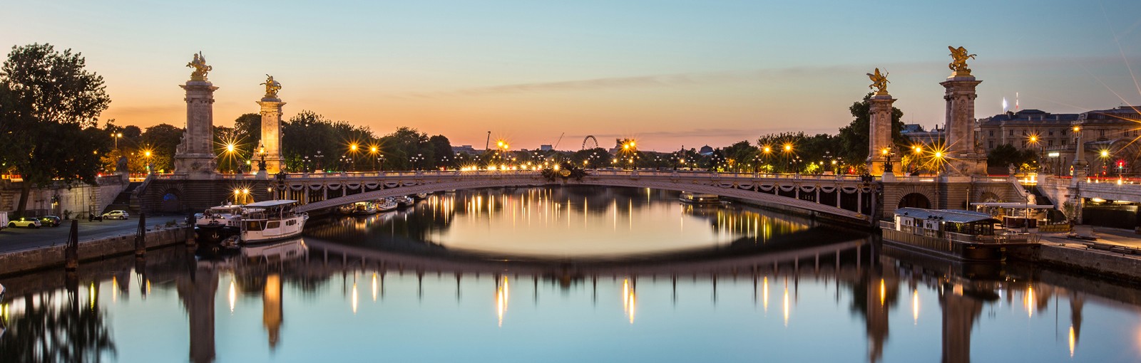 Tours Illuminations tour - Sightseeing - Paris Tours