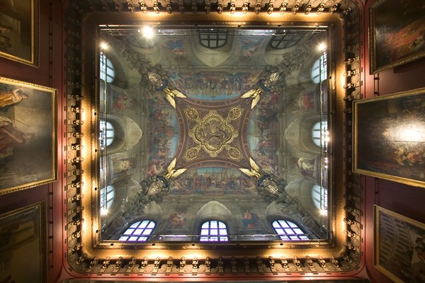 Private Louvre museum tour with hotel pick-up - Museum Guided Tours - Paris Tours